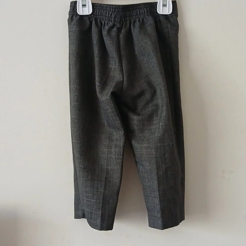Van Heusen Toddler Vest & Pant 2‎ Piece Set - Size 2T